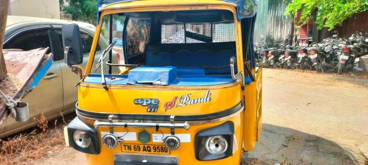 ஆட்டோ கவிழ்ந்து விபத்து -7 பேர் காயம்.
