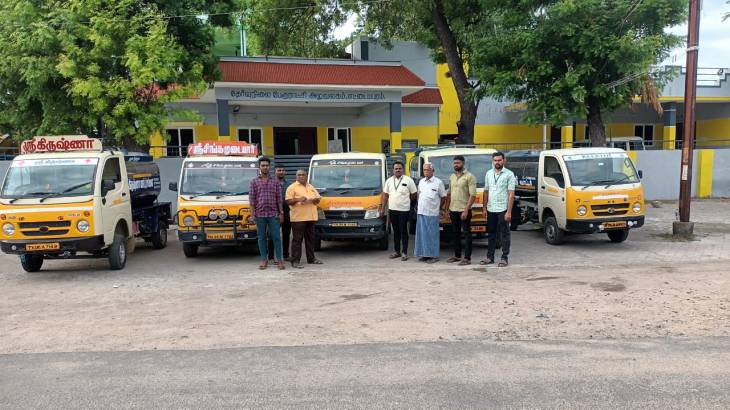சுகாதாரமற்ற முறையில் குடிநீர் வினியோகம்-5 வாகனங்கள் பறிமுதல்.