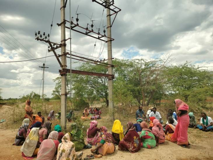 புதிய மின்மாற்றி இயந்திரம் மாயம்,விவசாய பணிகள் பாதிப்பு கவலையில் விவசாயிகள்.