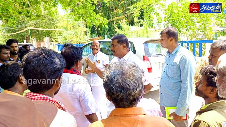 சாலை விபத்தில் உயிரிழந்த சுடலைமுத்து குடும்பத்திற்கு  நேரில் ஆறுதல் கூறிய எம்எல்ஏ மார்க்கண்டையன்!
