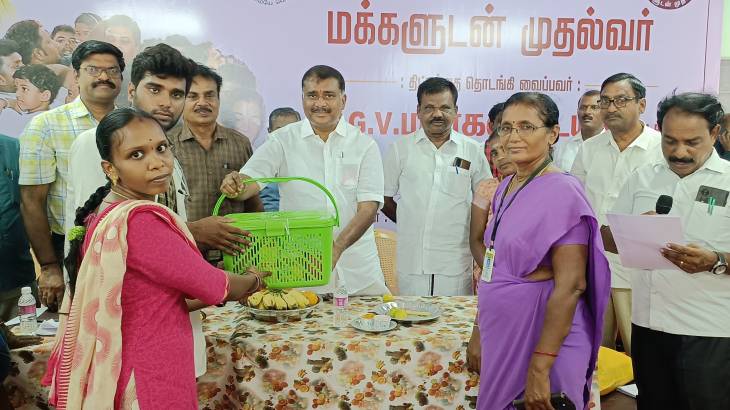 நலத்திட்ட உதவிகளை எம்எல்ஏ மார்கண்டையன் வழங்கினார்!