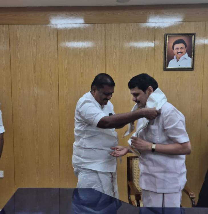 அமைச்சர் செந்தில் பாலாஜியை நேரில் சந்தித்து வாழ்த்து கூறிய  MLA மார்க்கண்டேயன்!