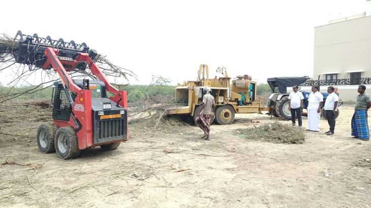 சீமை கருவேல மரங்களை அகற்றும் பணியினை விளாத்திகுளம் MLA ஆய்வு செய்தார்! 

