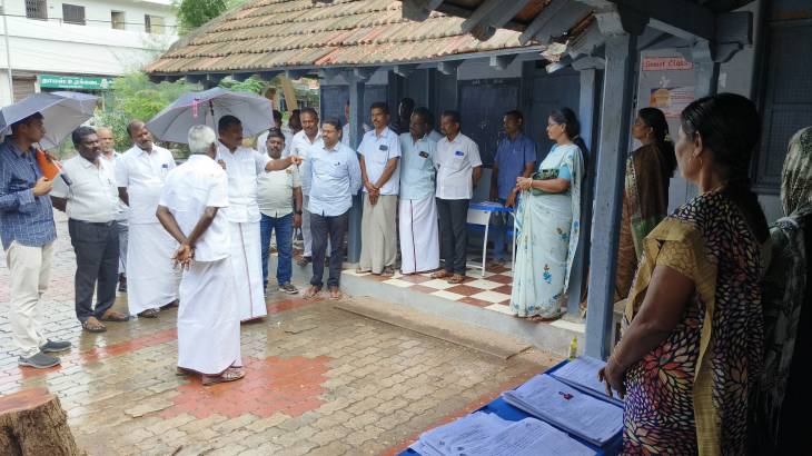 புதிய வாக்காளர் சேர்க்கை முகாமை MLA மார்கண்டேயன் ஆய்வு செய்தார்!
