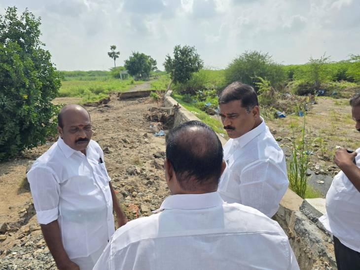 மழை நீரில் துண்டிக்கப்பட்ட சாலையை விளாத்திகுளம்  MLA ஆய்வு!