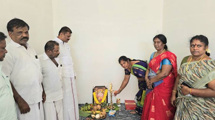 ரூ.29.40-லட்சம் மதிப்பீட்டில் புதிய கூட்டுறவு சங்க வணிக வளாகம் !

